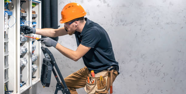 Best Licensed Electrician  in Morton Grove, IL